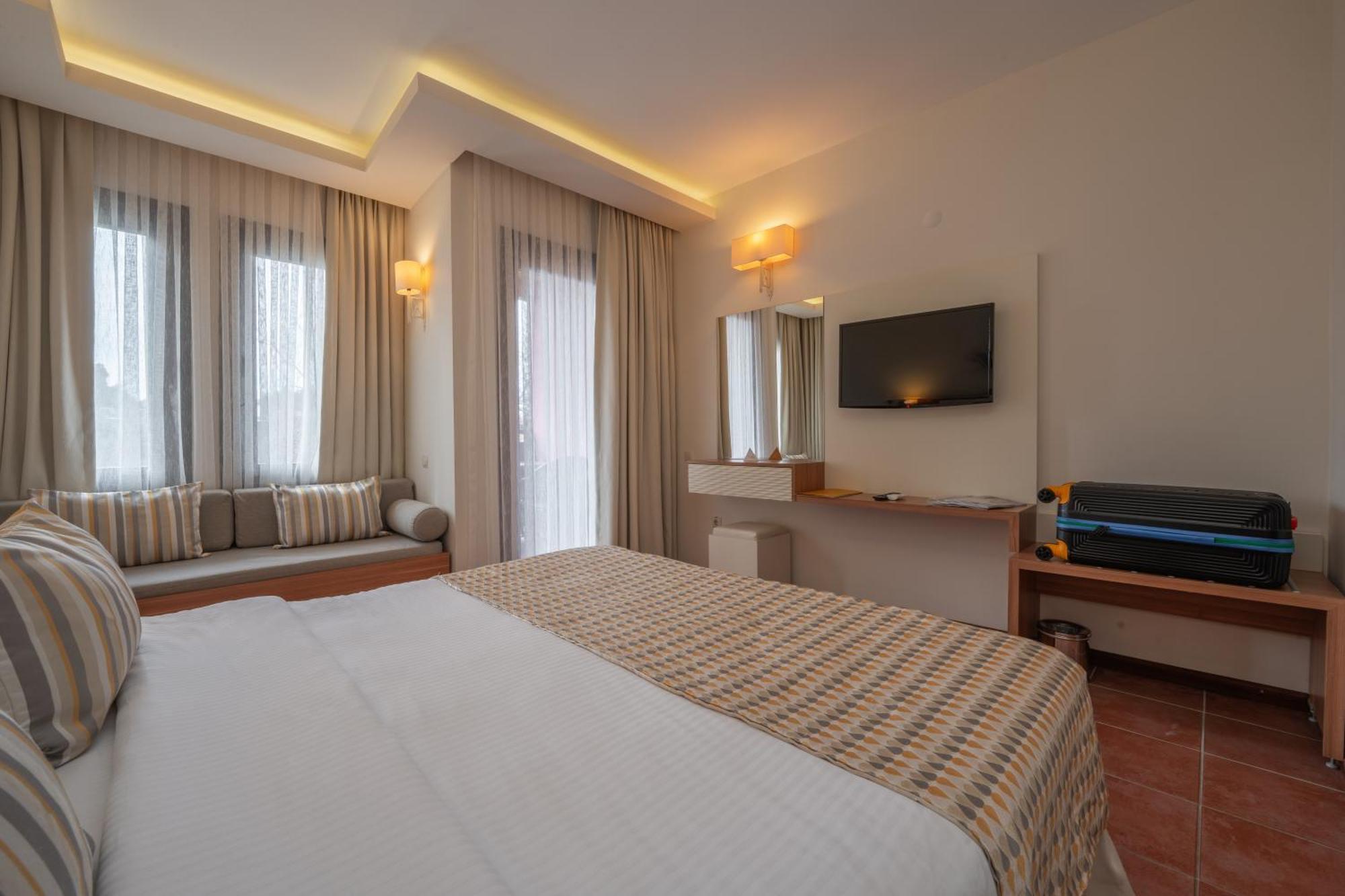 Sundia By Liberty Suncity Ölüdeniz Esterno foto