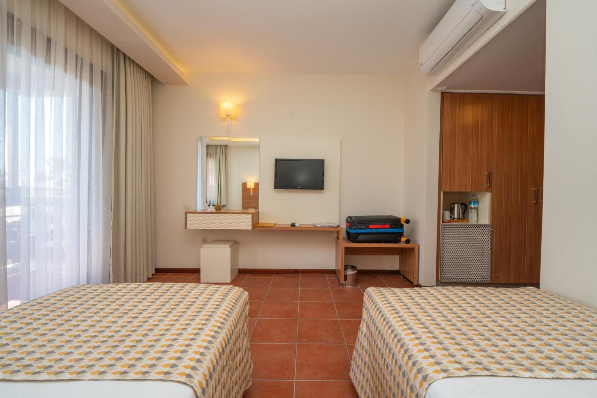 Sundia By Liberty Suncity Ölüdeniz Esterno foto